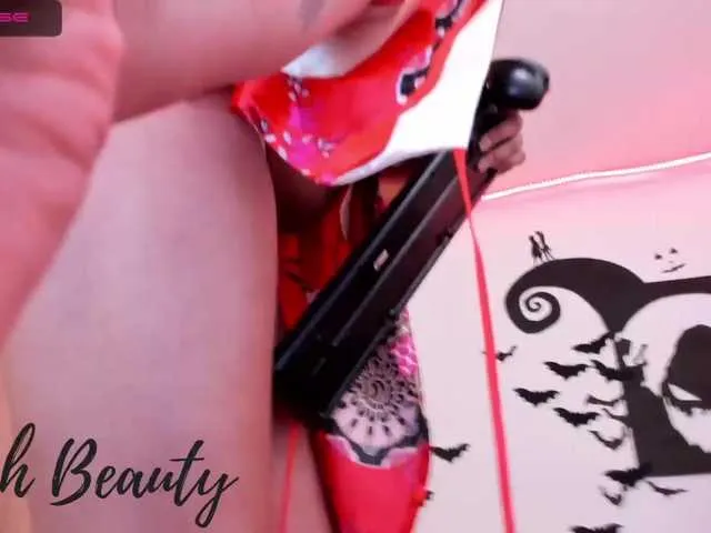 Live sex webcam photo for Noah-Beauty #271198180