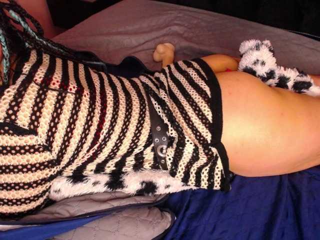 Live sex webcam photo for lola-vonnyroc #271206921