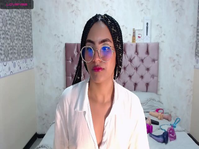 Live sex webcam photo for Janett_Lane #271202790