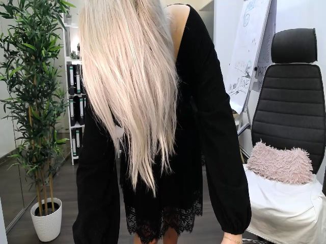 Live sex webcam photo for AnaClaire #271196999