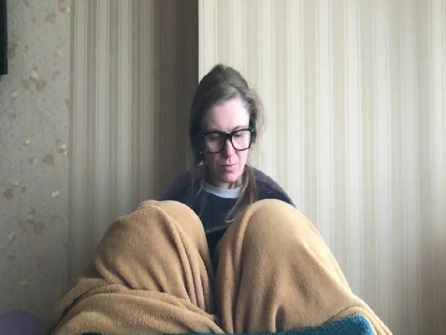 Live sex webcam photo for A_Girlie #271202545