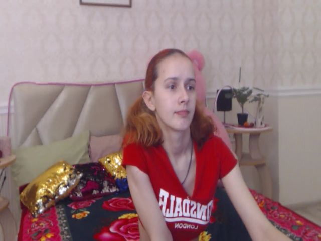 Live sex webcam photo for IrisNichols #271208867