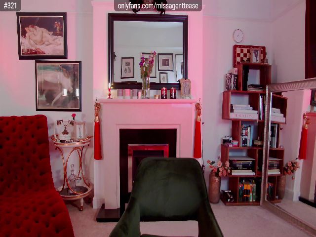 Live sex webcam photo for AgentTease #271194898