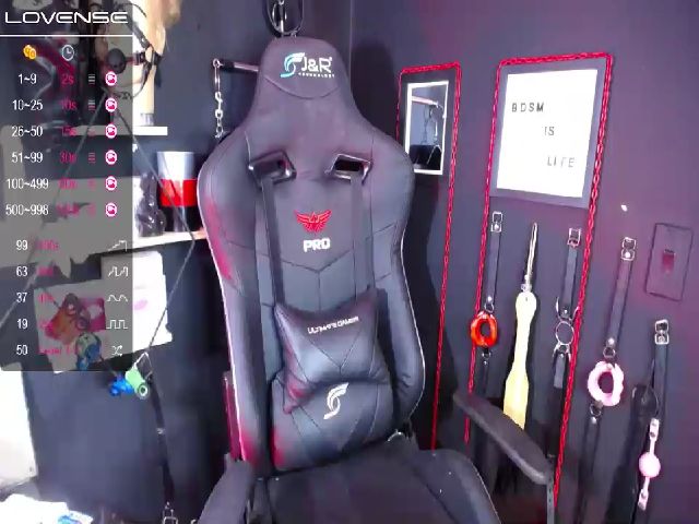 Live sex webcam photo for Rubi_slave #271203304