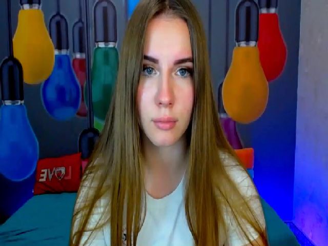 Live sex webcam photo for Minni_Mouse_ #271195348