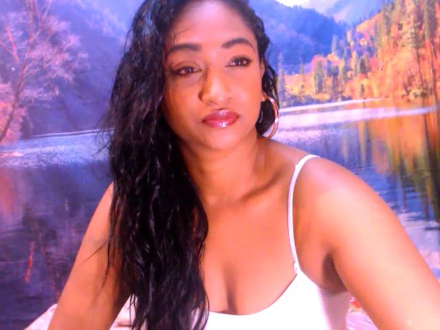 Live sex webcam photo for Indianspicey #271196596