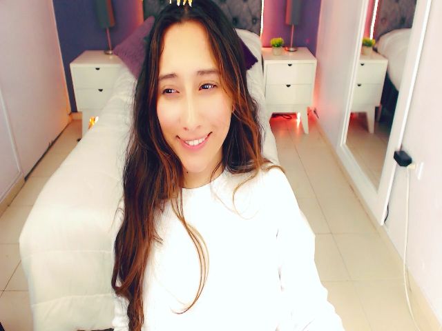 Live sex webcam photo for anniesclub #271195041