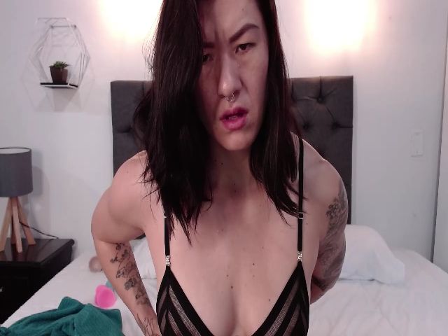 Live sex webcam photo for Nat_tami #271203119