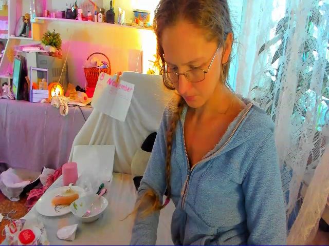 Live sex webcam photo for LordMermaidS #271198905