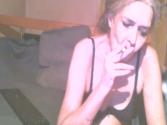 Live sex webcam photo for Lili_Mari69 #271204675