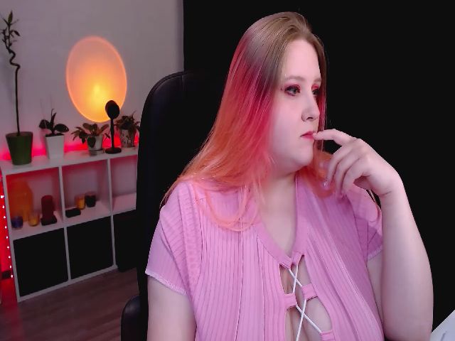 Live sex webcam photo for BetsyCrumpet #271207546