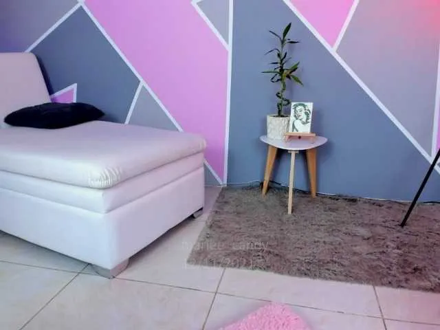 Live sex webcam photo for mariee-candy #271198758
