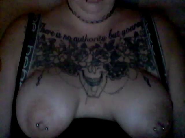 Live sex webcam photo for OhHeyItsMandi #271194788