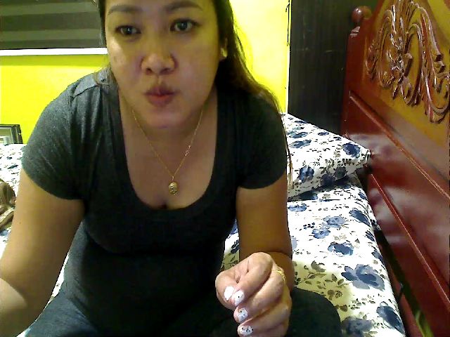 Live sex webcam photo for LiL_Spermaid #271196740