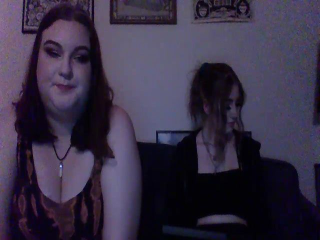 Live sex webcam photo for Virctoriavain #271196762