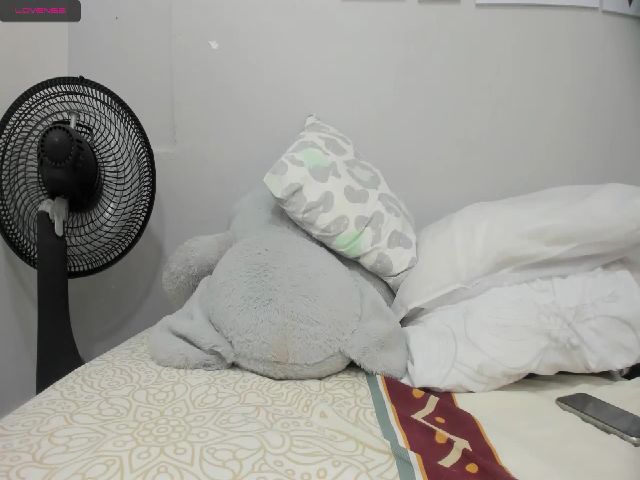 Live sex webcam photo for Magic_kendra #271209759