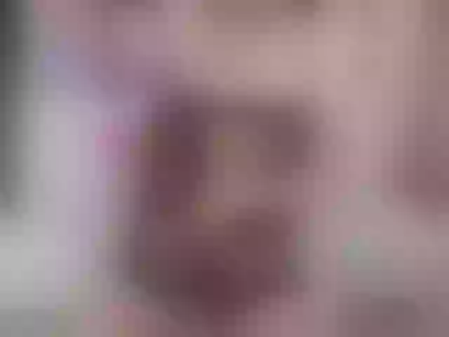 Live sex webcam photo for tutis- #271194529