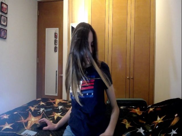 Live sex webcam photo for Alanaa_New #271195382