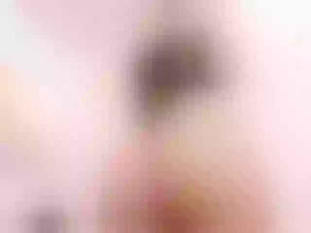 Live sex webcam photo for Mia-Spencer #271193756