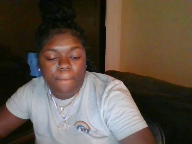 Live sex webcam photo for Bigbootibambi #271196614