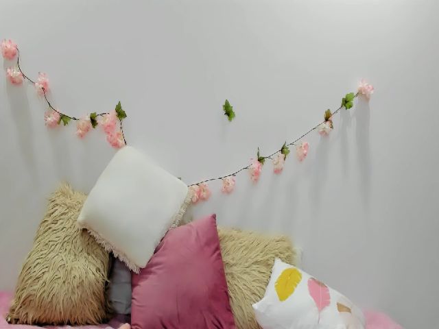 Live sex webcam photo for Berry_mwc #271199941