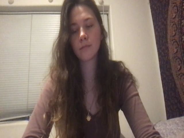 Live sex webcam photo for PhoenixRose1 #271199000