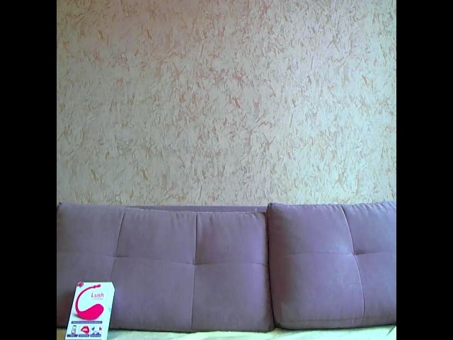 Live sex webcam photo for HotSexyLady_1 #271199924