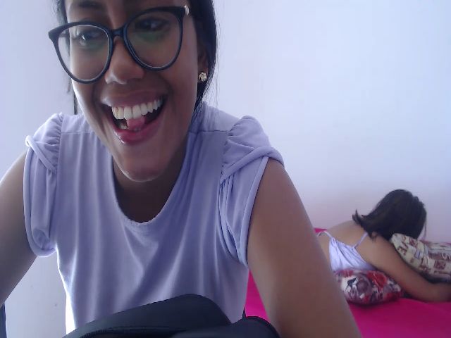 Live sex webcam photo for ly_lucy #271208111