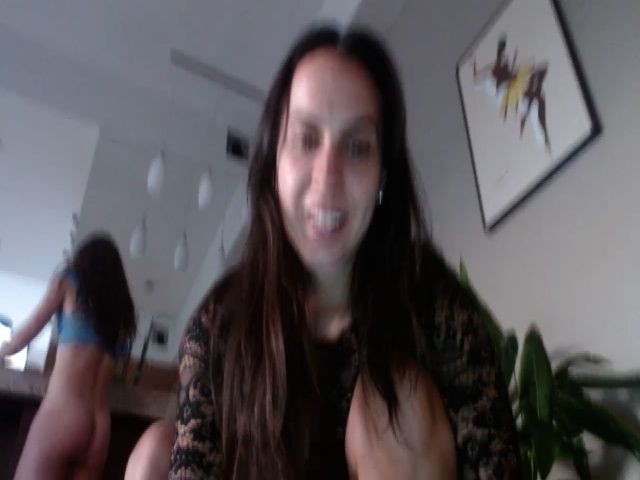 Live sex webcam photo for Saralips #271192779