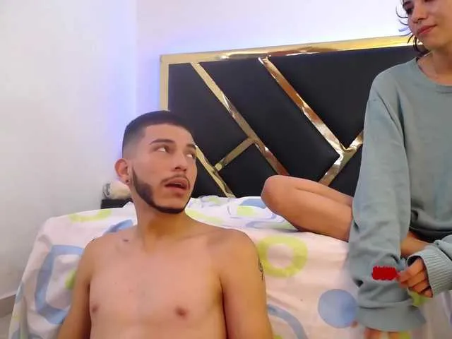 Live sex webcam photo for Skarletyjacob #271205931