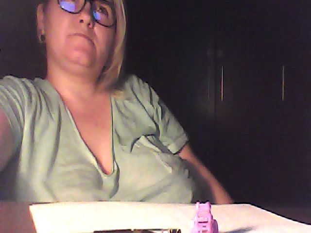 Live sex webcam photo for Rannia235 #271210271