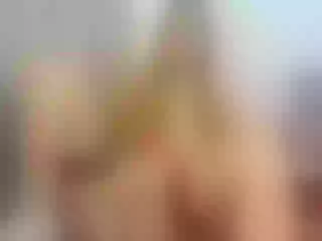 Live sex webcam photo for LeylaLee #271201609