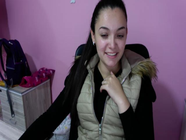 Live sex webcam photo for Angel98_ #271209585