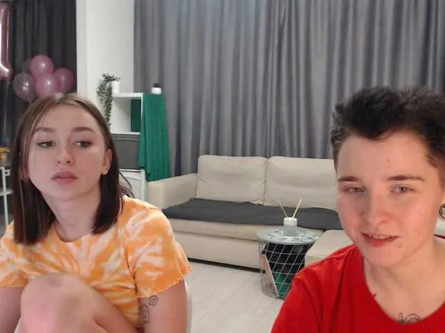 Live sex webcam photo for BugaGirls #271210967