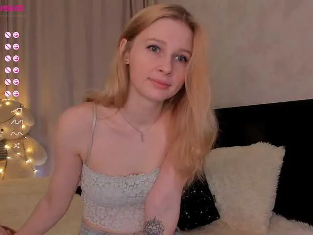 Live sex webcam photo for LesyaPrincess #271210545