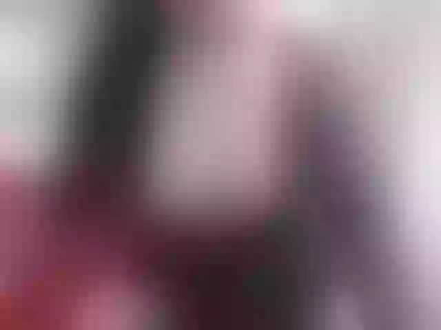 Live sex webcam photo for JullieMilf #287954830