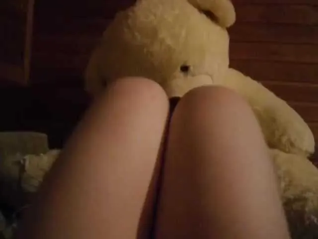 Live sex webcam photo for Princess888 #271223191