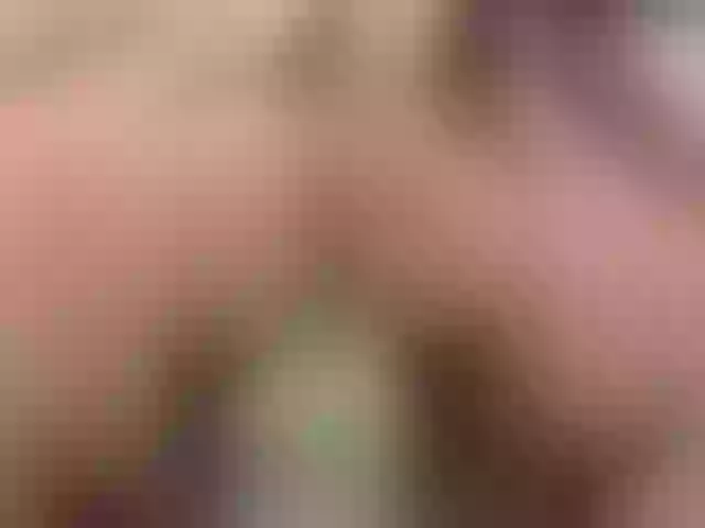 Live sex webcam photo for LittleAlisa #271215096