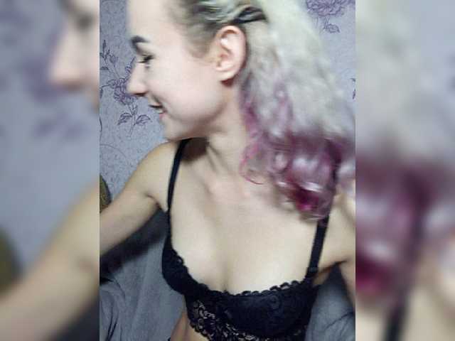 Live sex webcam photo for Star-show #271222907