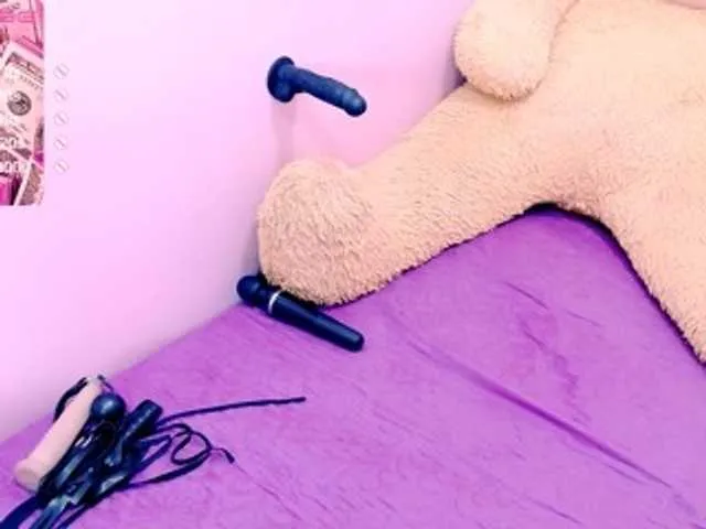 Live sex webcam photo for GlendaHolt #271211661