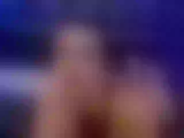 Live sex webcam photo for Dora-Banks #271215387