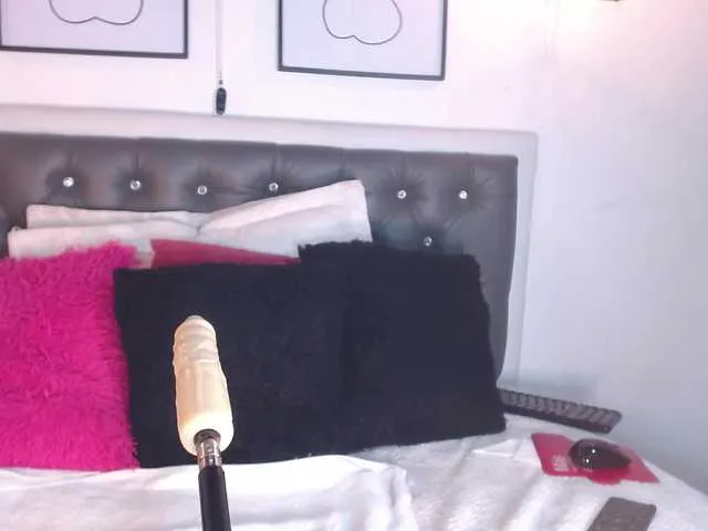 Live sex webcam photo for Sara-Sullivan #271211251