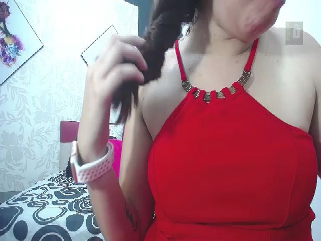 Live sex webcam photo for Marylin_hot10 #271224818