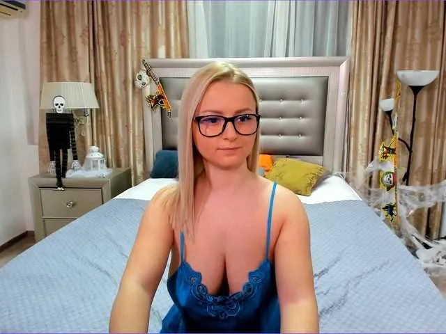 Live sex webcam photo for blondp3earl #271215848