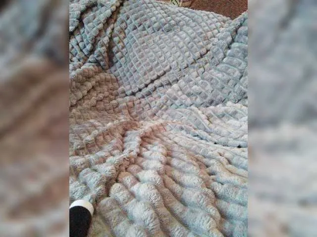 Live sex webcam photo for Maryu22 #271216050