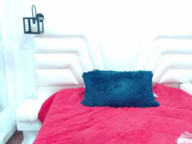 Live sex webcam photo for Brenda-star #271219547