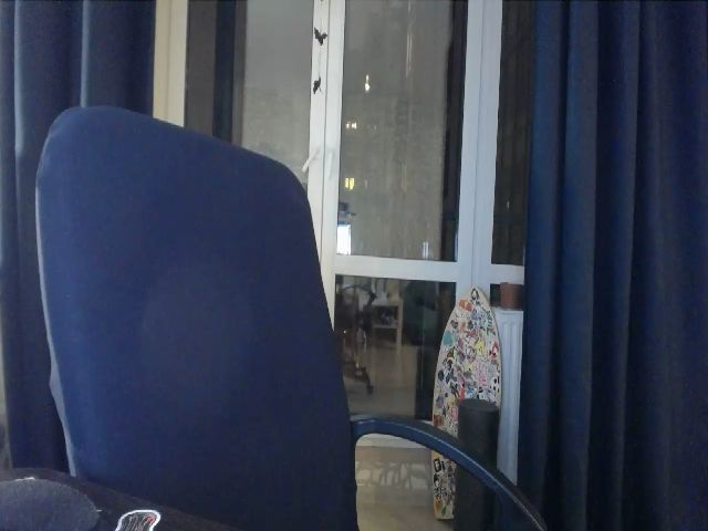 Live sex webcam photo for Angie_Wild #271225796