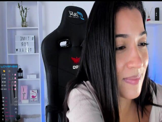 Live sex webcam photo for Xmoon_light #271214064