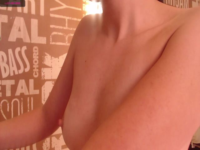Live sex webcam photo for Salmaricci_ #271214722
