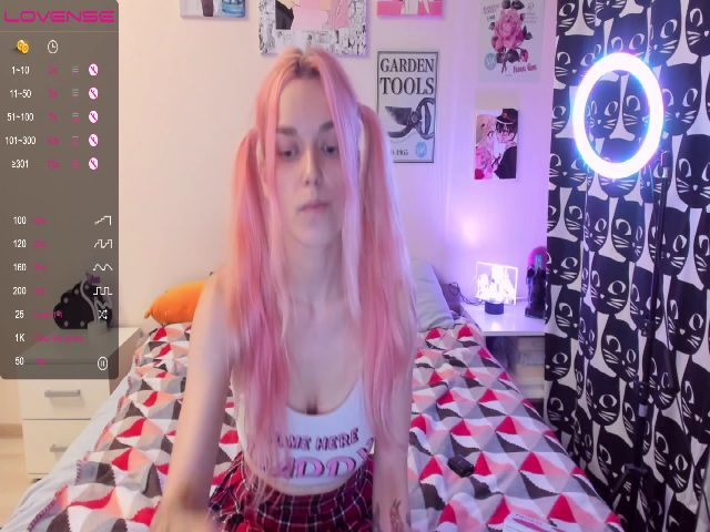 Live sex webcam photo for IvyFarel #271224690